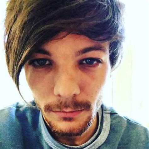 Louis Tomlinson Hairstyle Mens Hairstyles And Haircut X