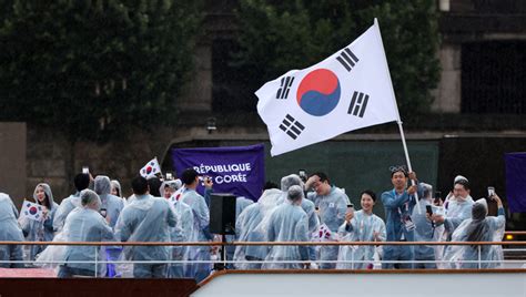 한국을 북한으로 소개한 장내 아나운서 파리올림픽 개회식 사고 터졌다