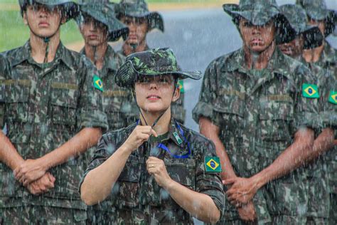 Carreira Militar Feminina - Carreira Militar Feminino _ Entenda como vai funcionar o alistamento ...