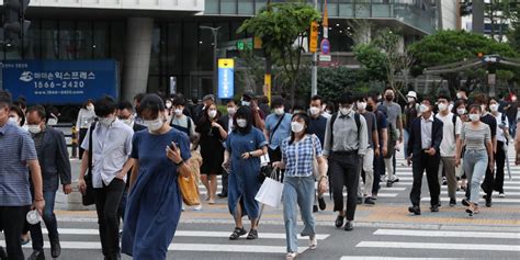 韓國新增逾10萬宗確診 再創單日新高 國際 點新聞