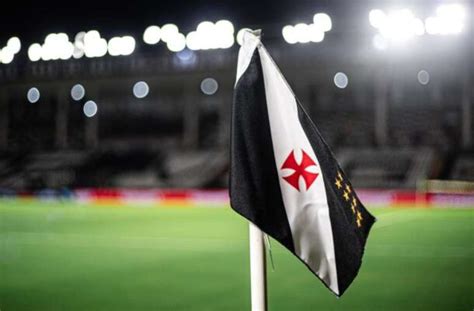 CBF confirma e Vasco x Botafogo será em São Januário