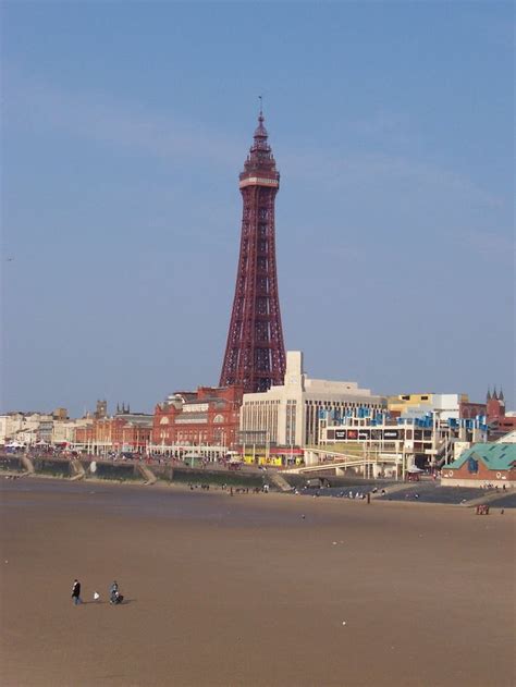 Blackpool Tower By Barbara Singleton Blackpool Pleasure Beach Tower