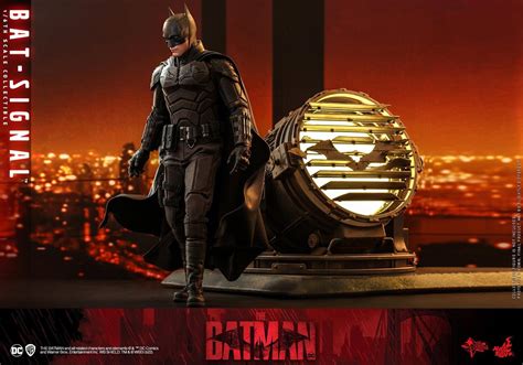 Hot Toys THE BATMAN Batman Batman Deluxe Batman Batsignal Set Collector Freaks