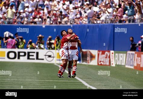 Hristo stoichkov world cup bulgaria hi-res stock photography and images - Alamy