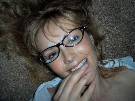 Milf With Glasses Porn Pic