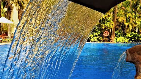 7 Best Water Feature For Your Pool ‐ The Pool Co