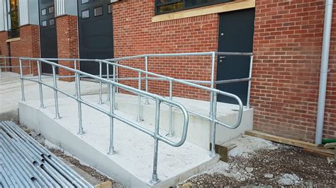 Key Clamp Handrail Systems A Buyer S Guide Ezi Klamp