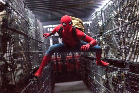 Spider Man Homecoming Ending Explained Credits Scene Teases Scorpion