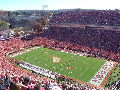 Nc States New Midfield Logo Looks A Little Familiar Rcfb