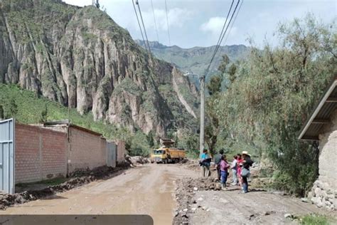 Arequipa Desborde De R O Chococo Deja Familias Damnificadas Y