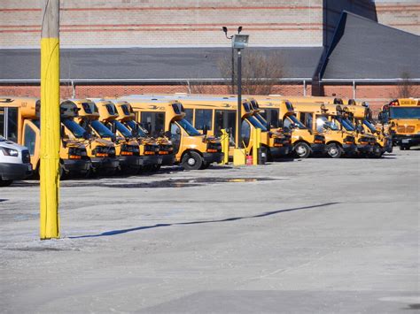 Toledo Public Schools Head Start Buses Bus Lot Toledo O Flickr