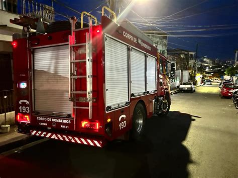 Urgente Homem Metralhad E Jogado Em Rio No Educandos Portal Cm