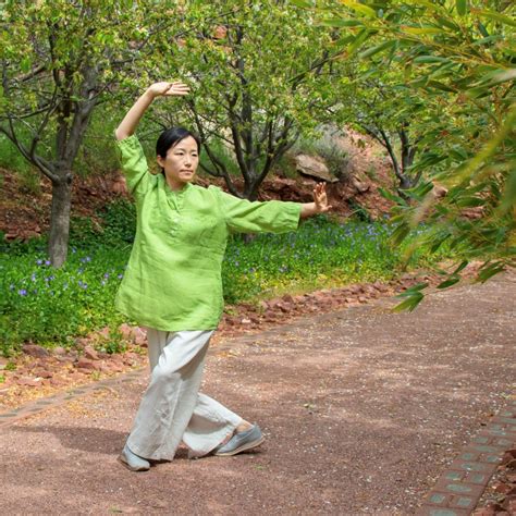 Physical Healing with Qigong Exercises Online