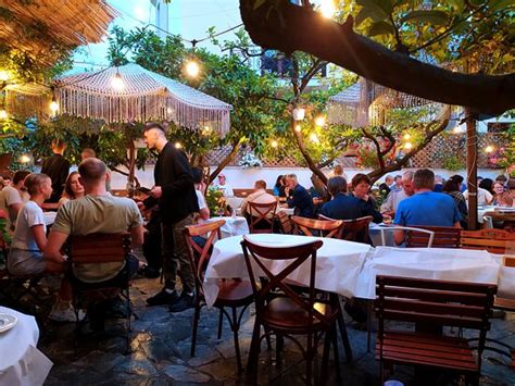 ODA GARDEN Tirana Menú Precios y Restaurante Opiniones Tripadvisor