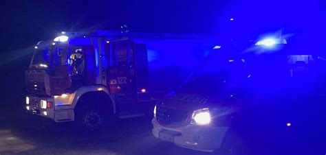 Ff Neidling B Zimmerbrand Mit Menschenrettung