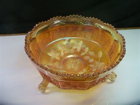 Fenton Marigold Carnival Glass Butterfly And Berry 3 Footed Master Berry Bowl 3871 Pottery