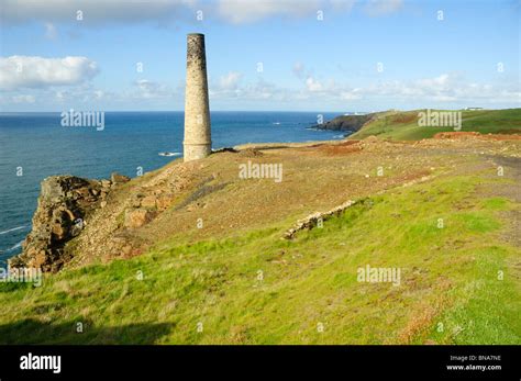 Cornish Tin Mine Chimneys Stock Photo Alamy