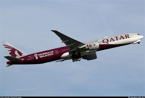 A7 BEC Qatar Airways Boeing 777 3DZER Photo By Ronald Vermeulen ID