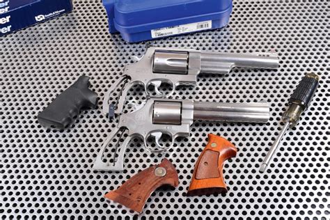 Smith And Wesson Revolver Frame Sizes