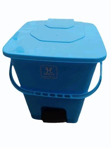 Polished Pvc Paras Miracle Plastic Pedal Dustbin Capacity L Size