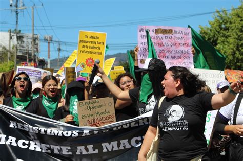 8m El Salvador Será Todo Feminista Revista La Brújula