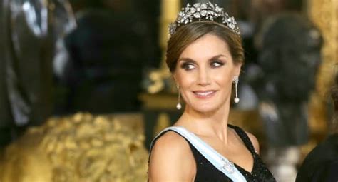 El Ex De La Reina Letizia Rompe Su Silencio Y Publica Un Libro Con