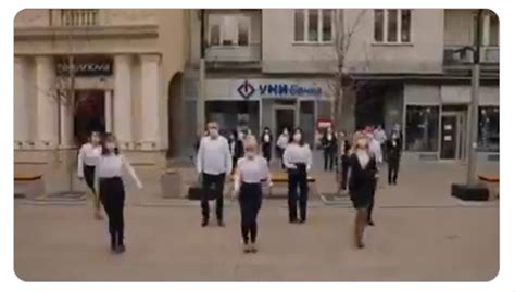 (ВИДЕО) ВРАБОТЕНИТЕ НА УНИ БАНКА ГО ИЗВЕДОА ЈЕРУСАЛЕМ ДЕНС ЧЕЛИНЏОТ И ...