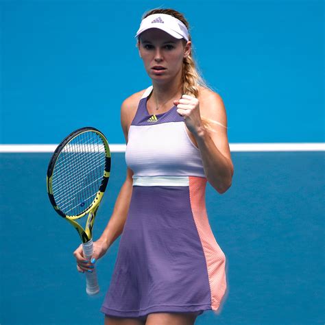 Wozniacki makes winning return from retirement