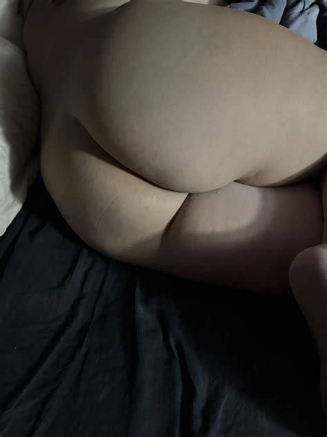 Ready For Late Night Spooning Nudes SidewaysBooty NUDE PICS ORG