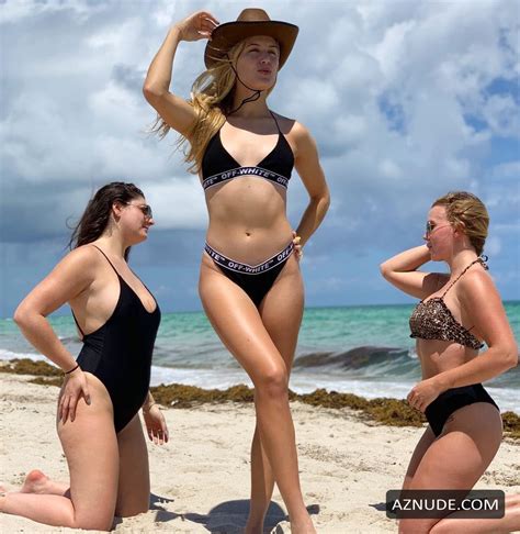 Genie Bouchard Eugenie Sexy Seen In A Black Bikini And Cowboy Hat At The Beach In Miami