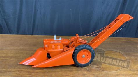 Th C J Custom Allis Chalmers Wd W Mounted Picker Aumann