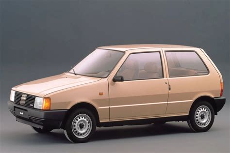 Anos De Hist Ria Fiat Uno Ciao Marca A Despedida De Um Cone