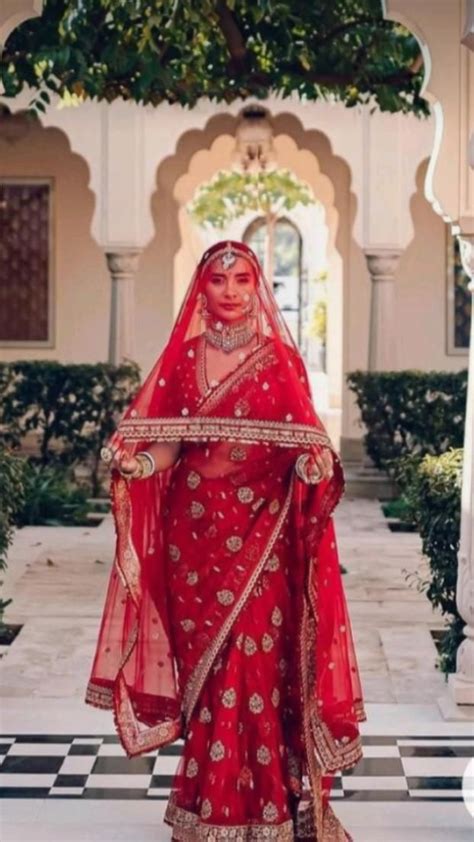 Best Bridal Fashion Icon Sabyasachi Bride Red Saree Wedding