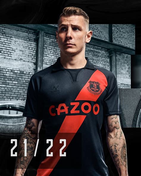 Everton Unveil New Away Kit For 2021 22 Season Royal Blue Mersey