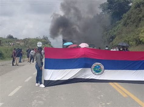 Indígenas Bloquearon Por Más De Siete Horas La Vía Panamericana En El Cauca