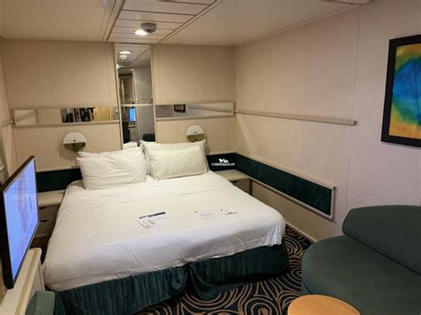 Vision Of The Seas Stateroom 2071