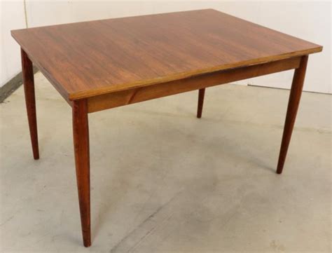 Mid Century Rosewood Extendable Rectangular Dining Table Elster From