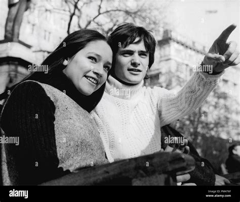 Olivia Hussey Leonard Whiting Relationship