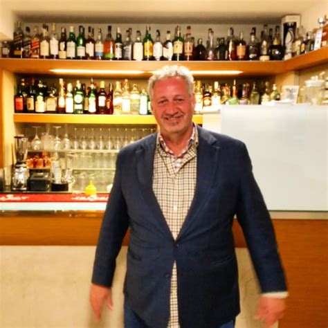 author daniel bellino  daniel bellino   capri