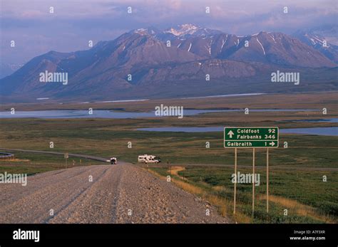 Usa Alaska Setting Midnight Sun Lights Dalton Highway North Of Atigun