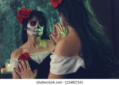 Halloween Picture Girl Zombie Makeup Stock Photo 1214827141 | Shutterstock