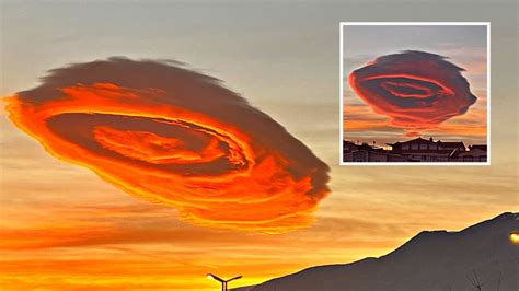 Bizarre Pink Vagina Cloud Sighting Rocks Twitter I Hate My Dirty