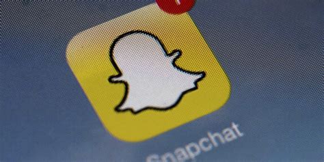 The Snappening Hackers Expected To Leak 200 000 Nude Snapchat Pictures