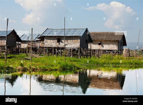 Inle lake in Myanmar Stock Photo - Alamy