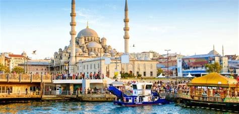 Weekend Prelungit In Istanbul Poarta Orientului 135 Euro Zbor