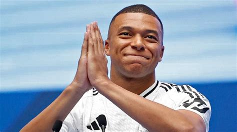 Mbappe Diperkenalkan Sebagai Pemain Baru Real Madrid