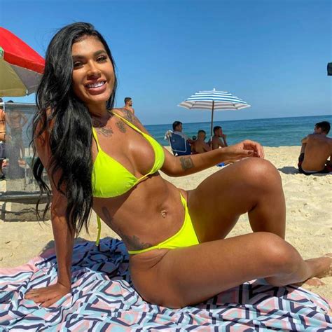 Viviane De Queiroz Pereira Dago Fotogallery