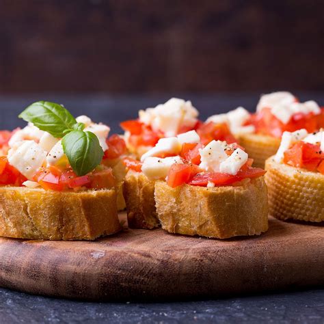 Warmes Tomaten Basilikum Bruschetta Rezept HOFER Rezeptwelt