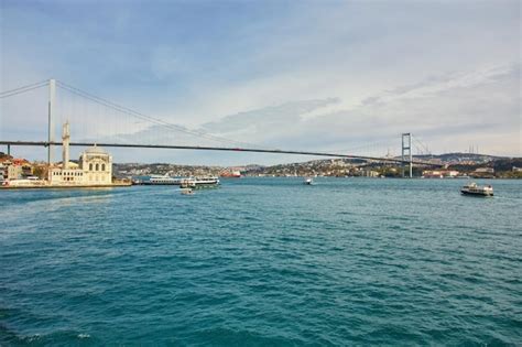 Premium Photo | The bosphorus bridge