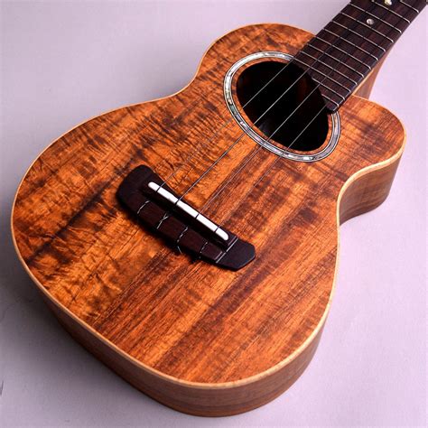 【ウクレレ入荷情報】shimo『soprano Specialソプラノ』『kohara 867 コンサート』当店オーダー品｜島村楽器